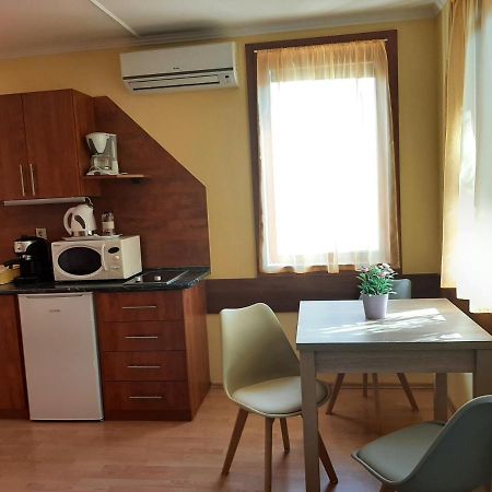 Aqua Apartman Gyula Exteriér fotografie