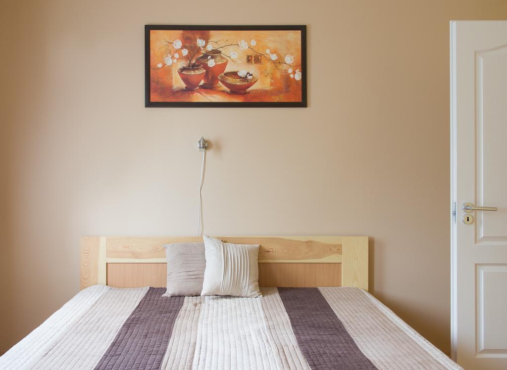 Aqua Apartman Gyula Pokoj fotografie